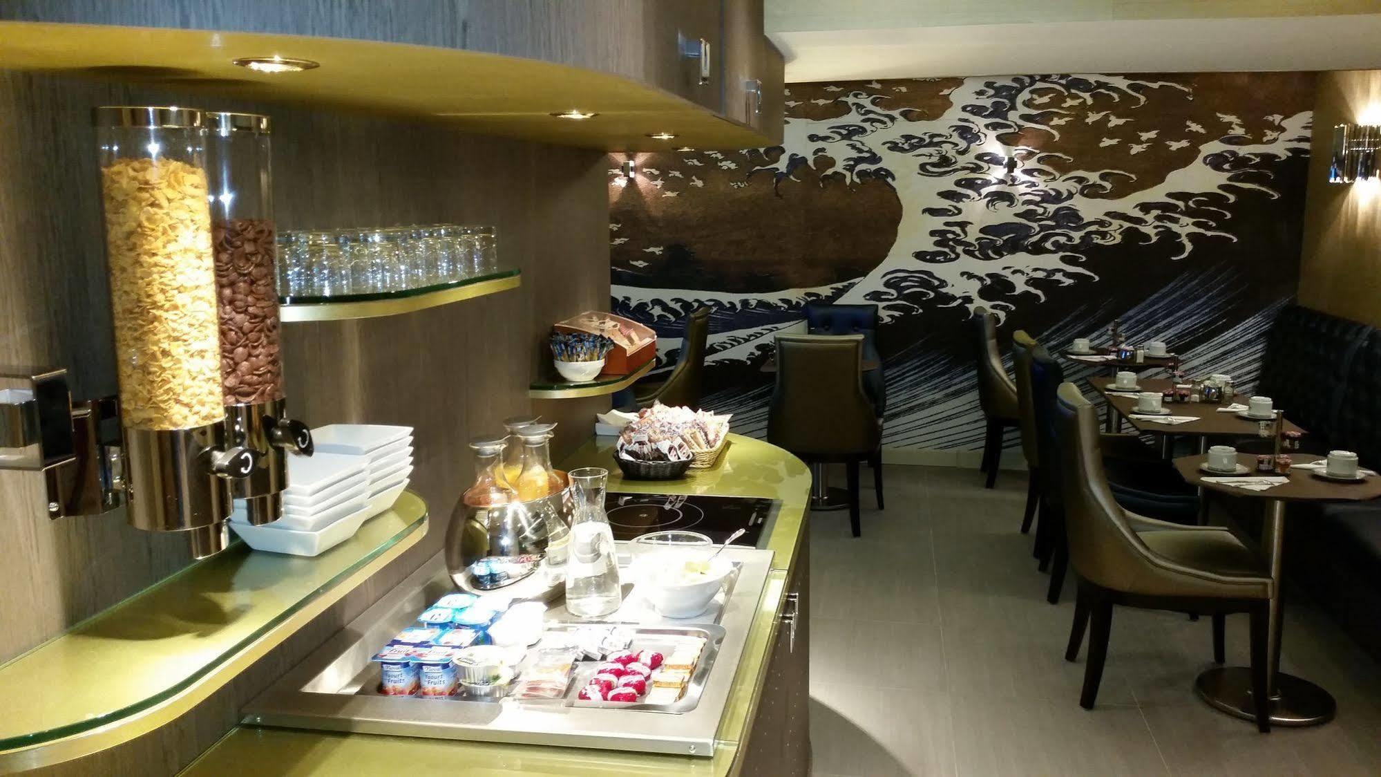 Mayflower Paris Exterior photo
